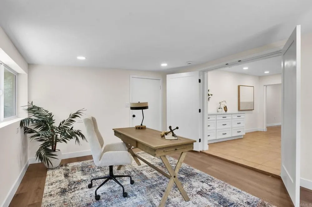 3131 Summit Drive Escondido, CA 92025