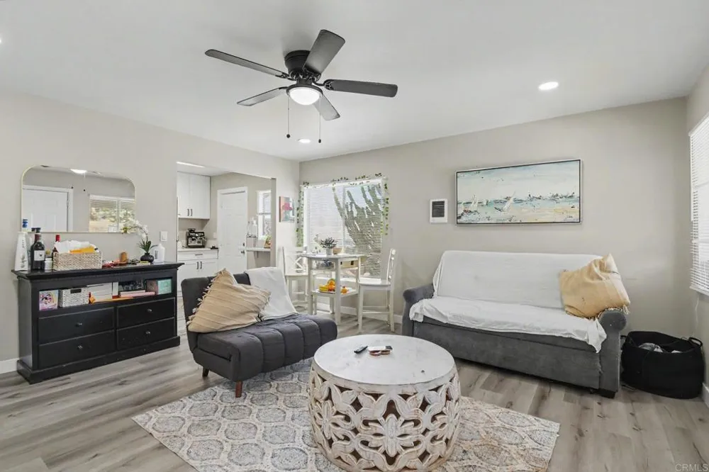 2610 Helix St. Spring Valley, CA 91977