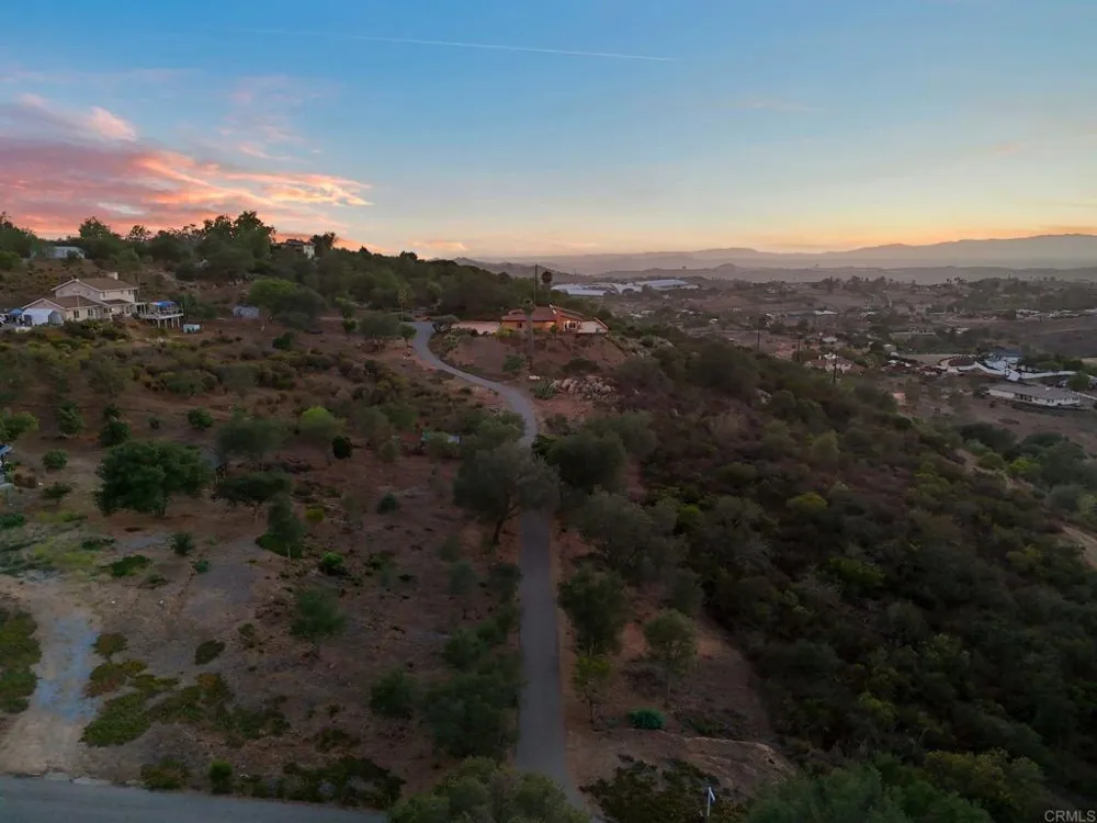 30603 Roadrunner Valley Center, CA 92082