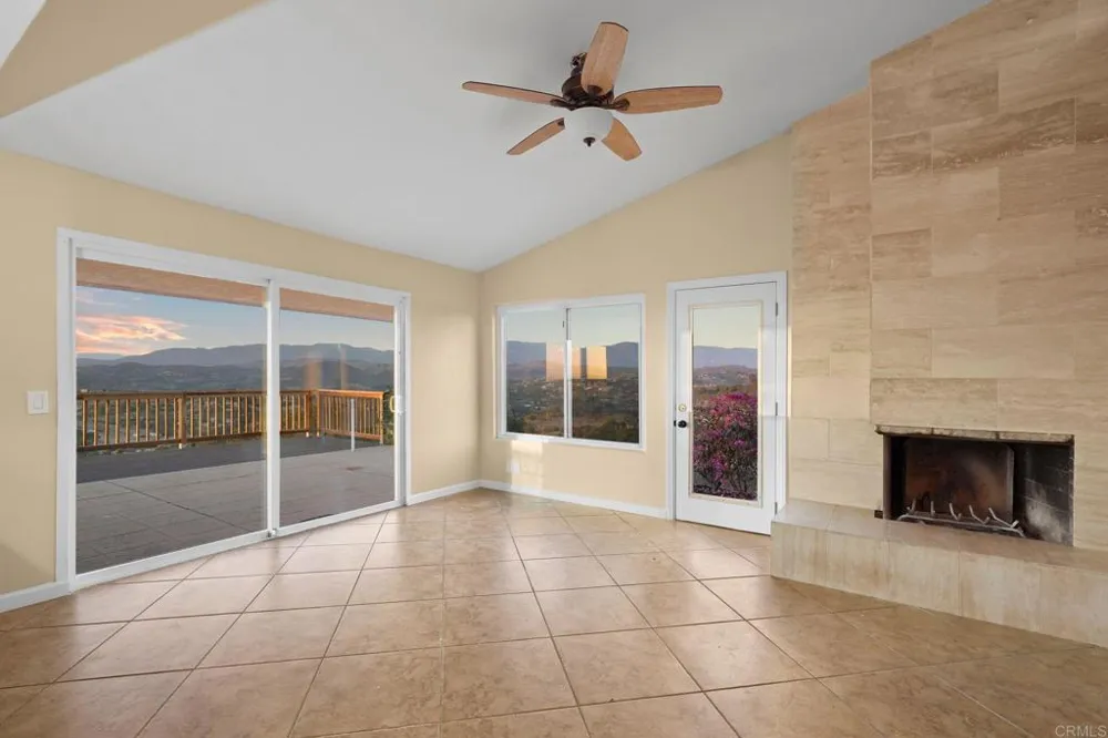 30603 Roadrunner Valley Center, CA 92082