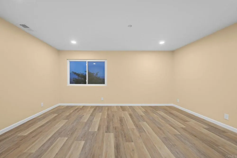 30603 Roadrunner Valley Center, CA 92082