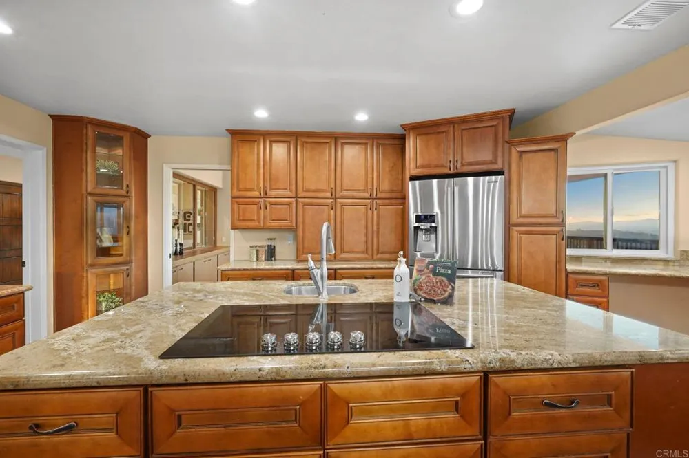 30603 Roadrunner Valley Center, CA 92082