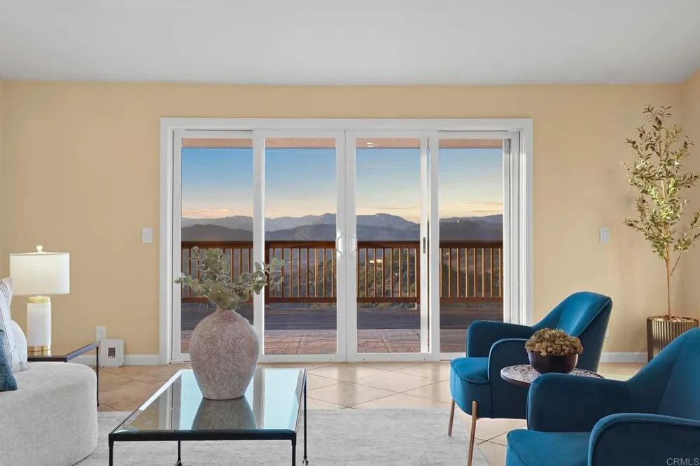 30603 Roadrunner Valley Center, CA 92082