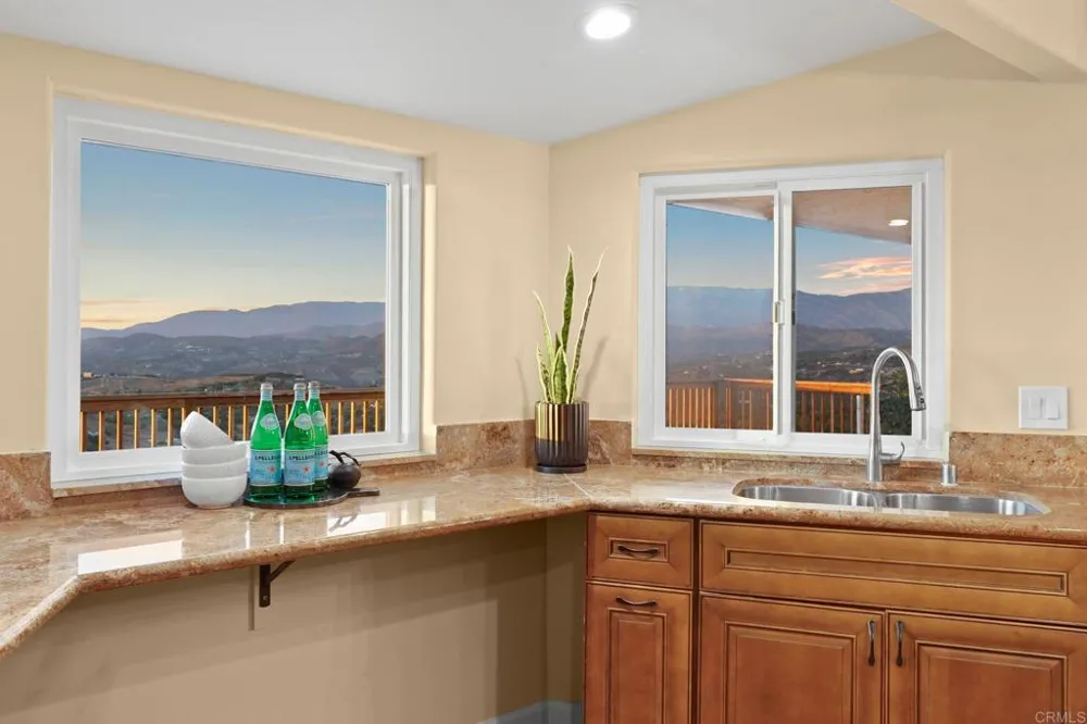 30603 Roadrunner Valley Center, CA 92082