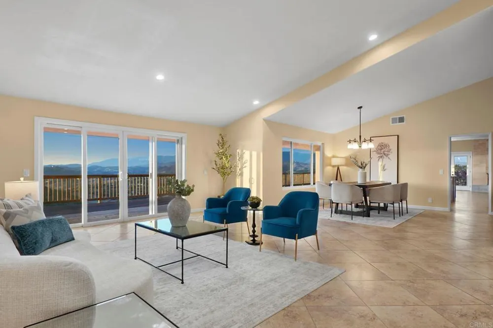 30603 Roadrunner Valley Center, CA 92082