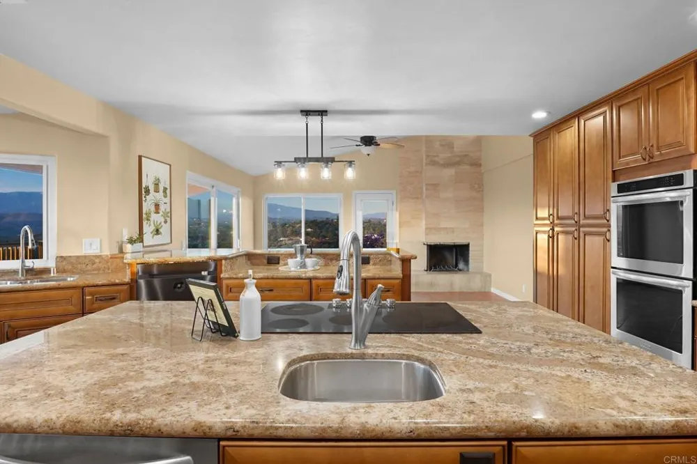 30603 Roadrunner Valley Center, CA 92082