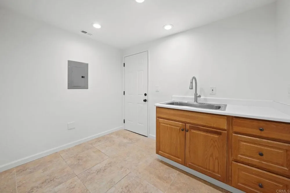 30603 Roadrunner Valley Center, CA 92082