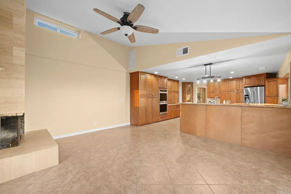 30603 Roadrunner Valley Center, CA 92082