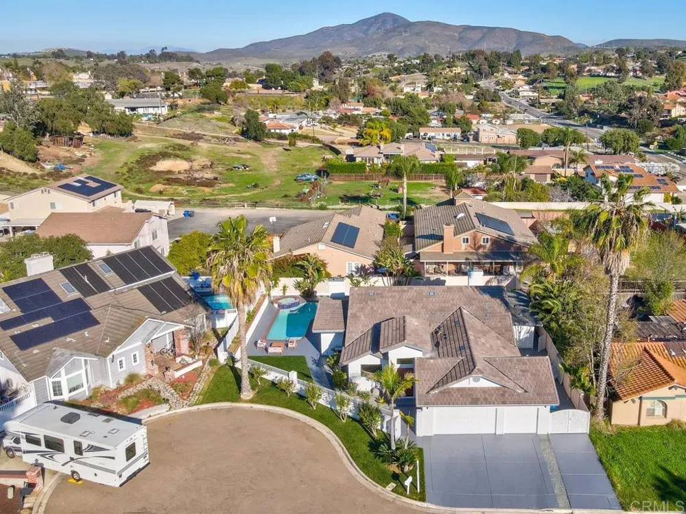 3647 Hazelhurst Place Bonita, CA 91902