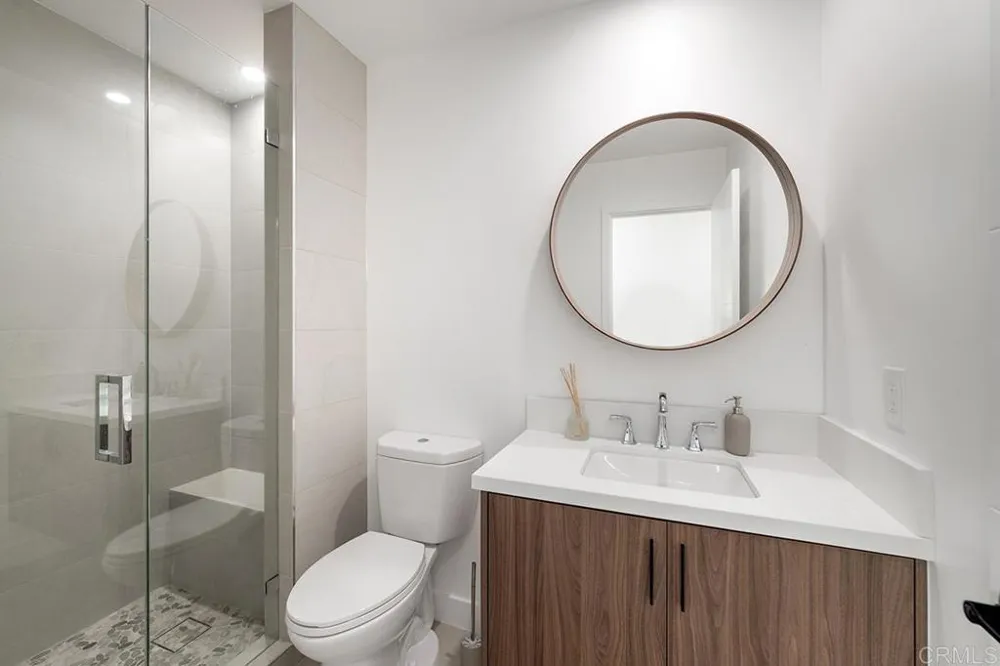 3647 Hazelhurst Place Bonita, CA 91902