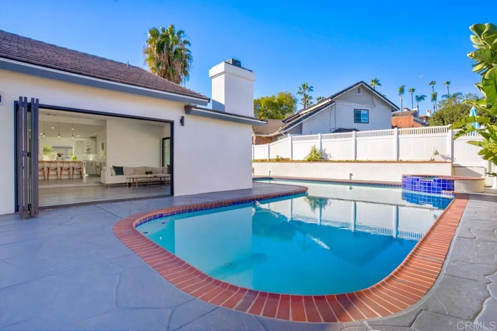3647 Hazelhurst Place Bonita, CA 91902