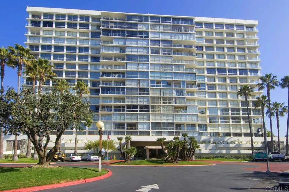 1710 Avenida del Mundo #807 Coronado, CA 92118
