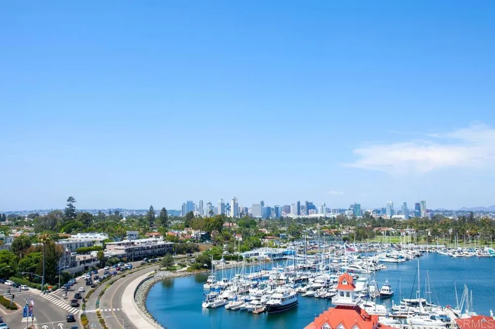 1710 Avenida del Mundo #807 Coronado, CA 92118
