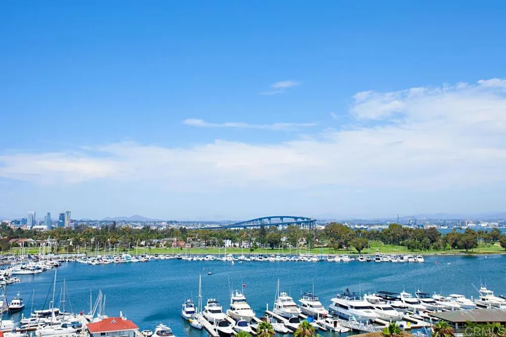 1710 Avenida del Mundo #807 Coronado, CA 92118