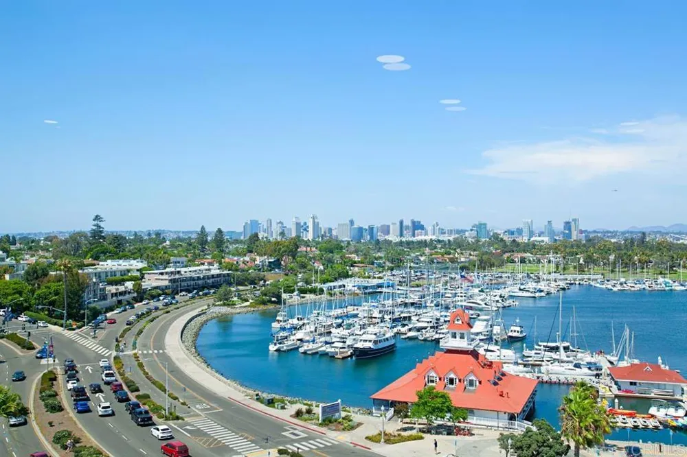 1710 Avenida del Mundo #807 Coronado, CA 92118