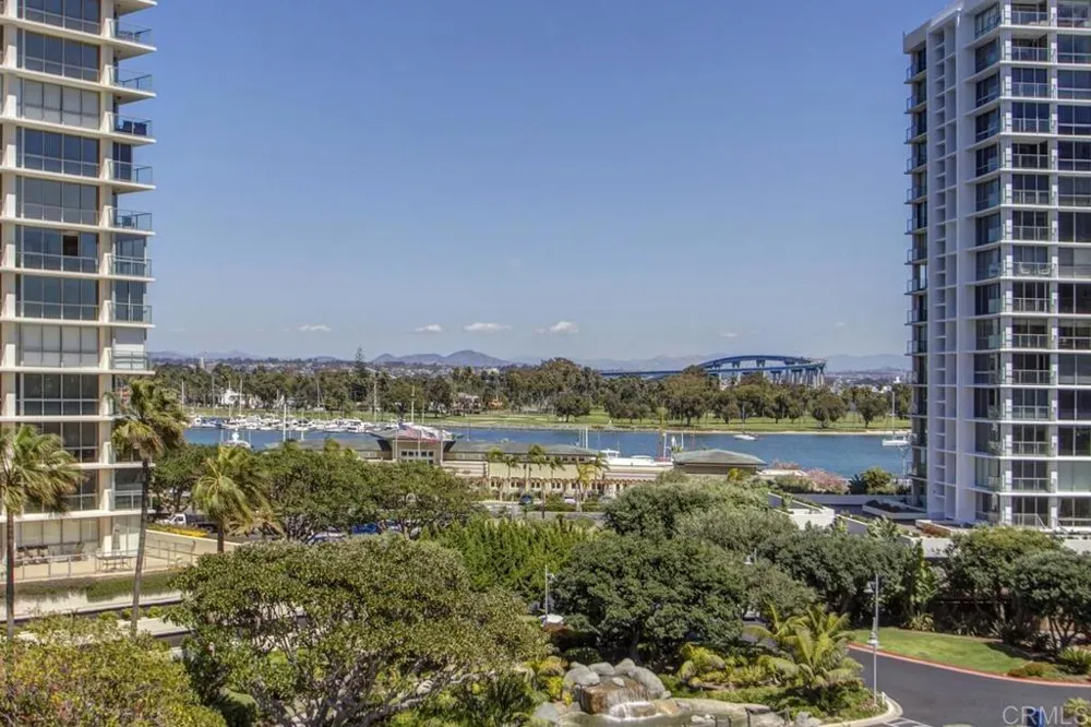 1710 Avenida del Mundo #807 Coronado, CA 92118