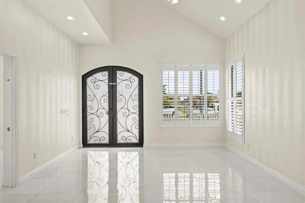 257 Driftwood Dr El Centro, CA 92243