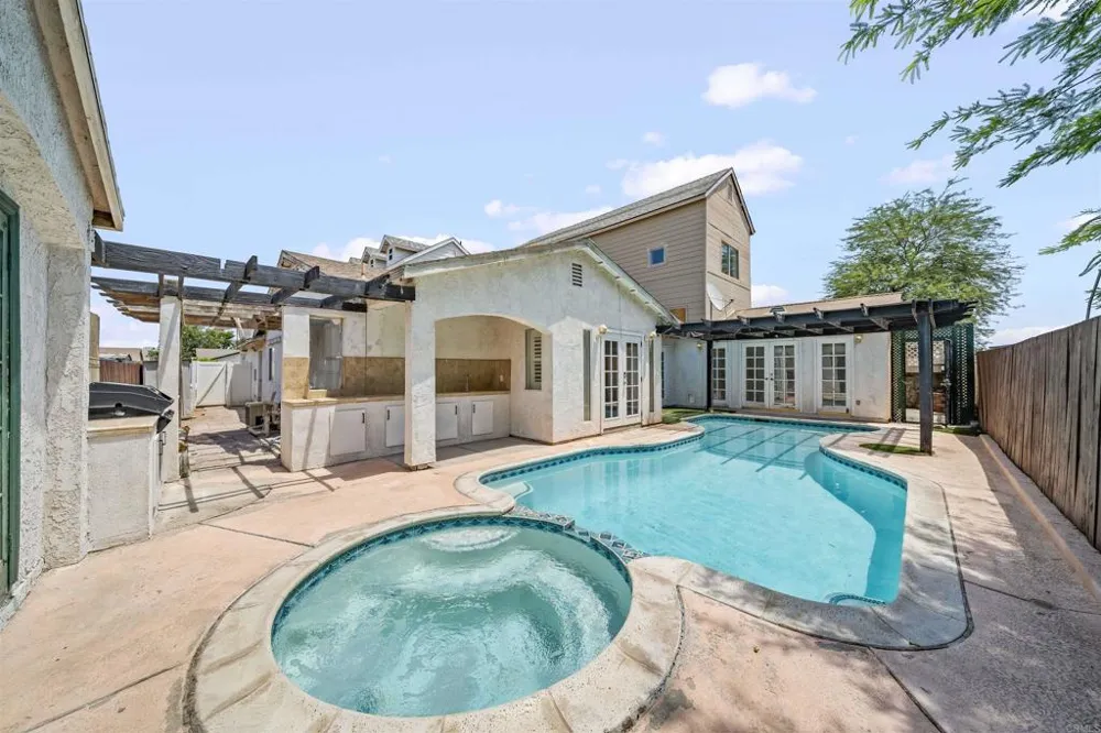 257 Driftwood Dr El Centro, CA 92243