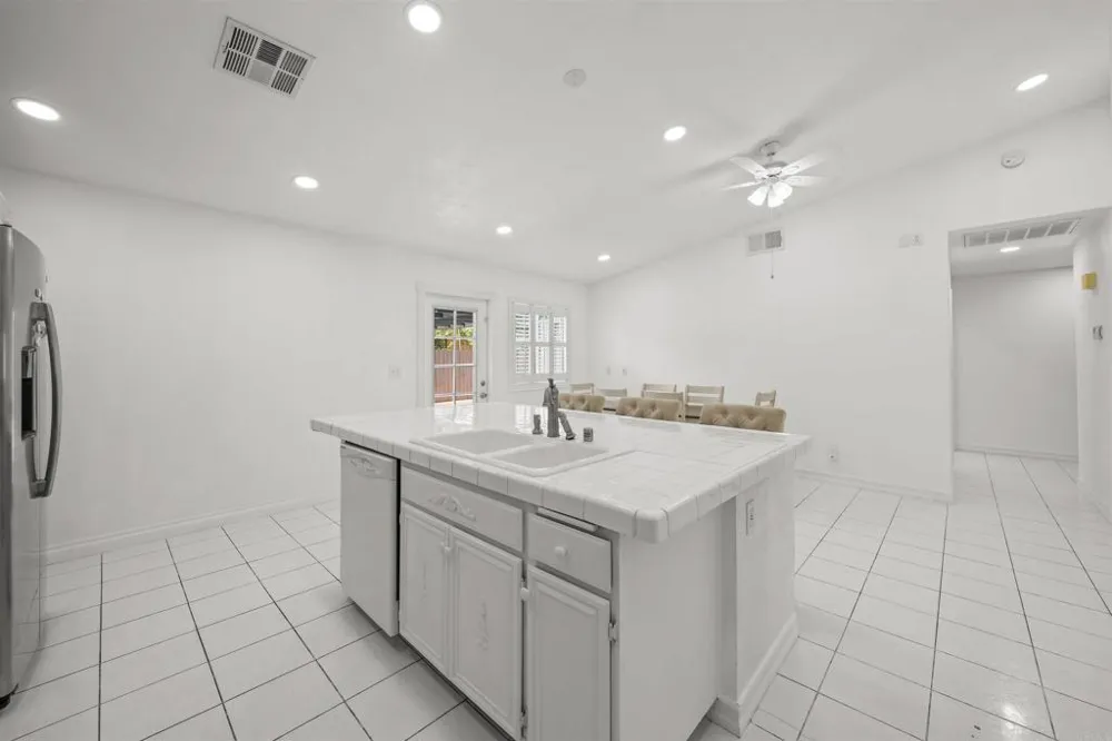 257 Driftwood Dr El Centro, CA 92243