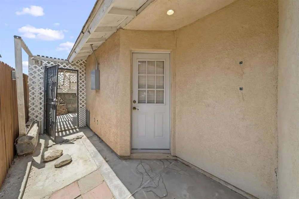 257 Driftwood Dr El Centro, CA 92243