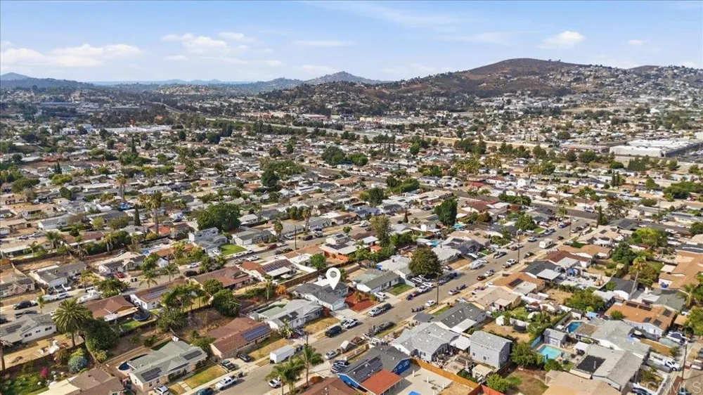 8840 Milburn Avenue Spring Valley, CA 91977