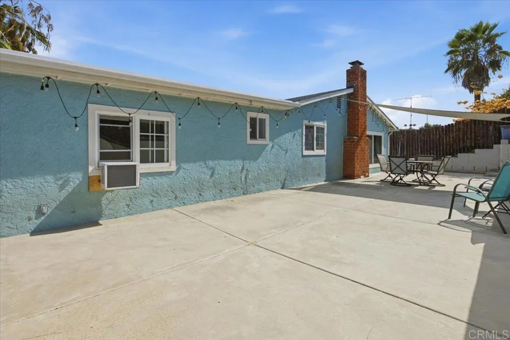 8840 Milburn Avenue Spring Valley, CA 91977