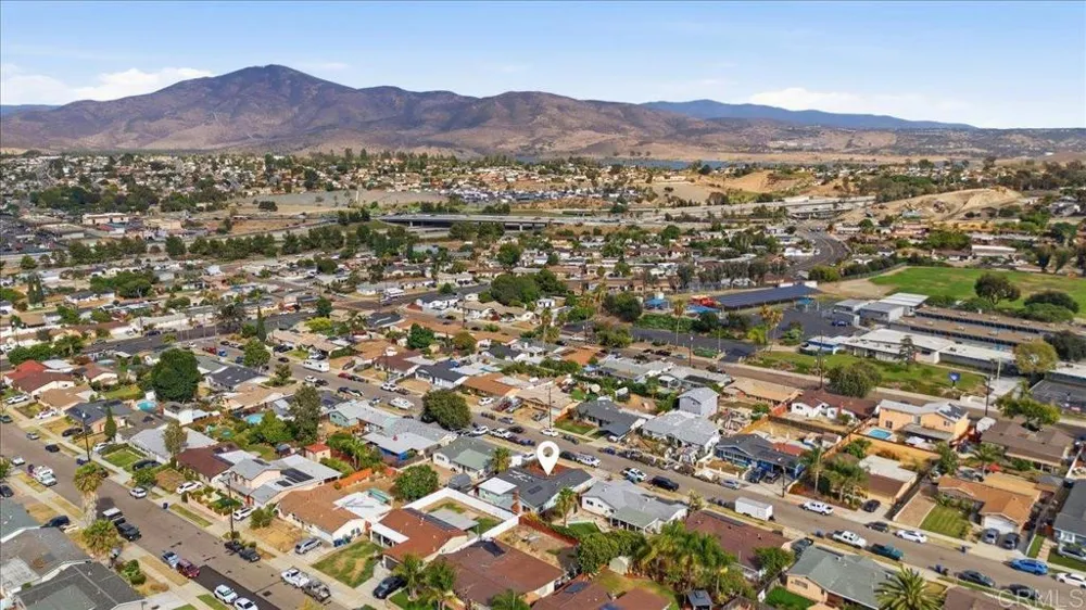 8840 Milburn Avenue Spring Valley, CA 91977