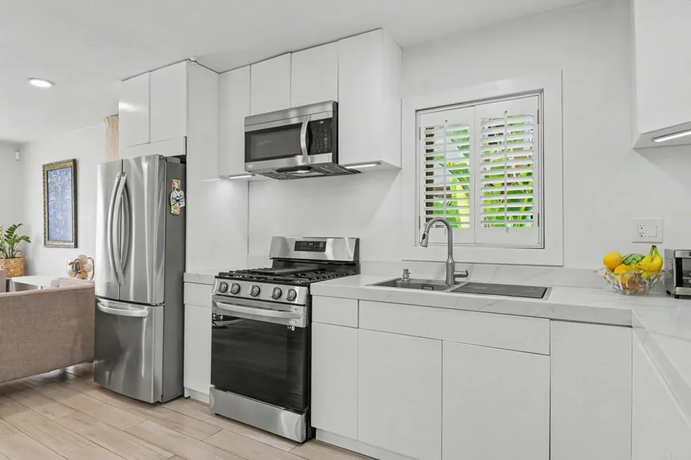 1150 14th. St. Imperial Beach, CA 91932