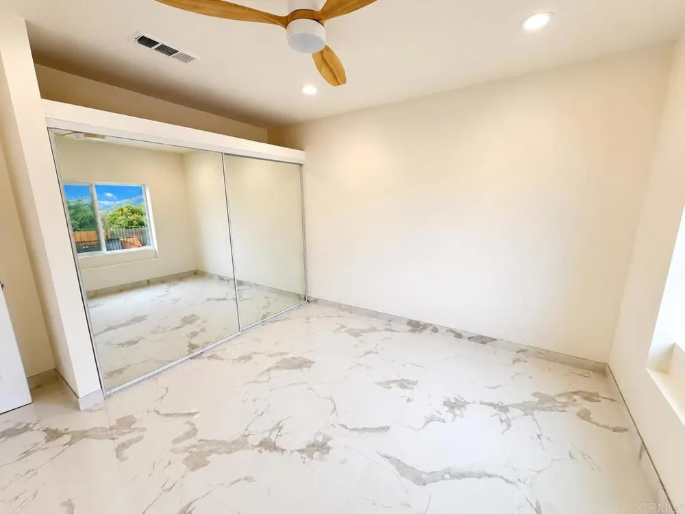 8327 Winter Gardens Lakeside, CA 92040