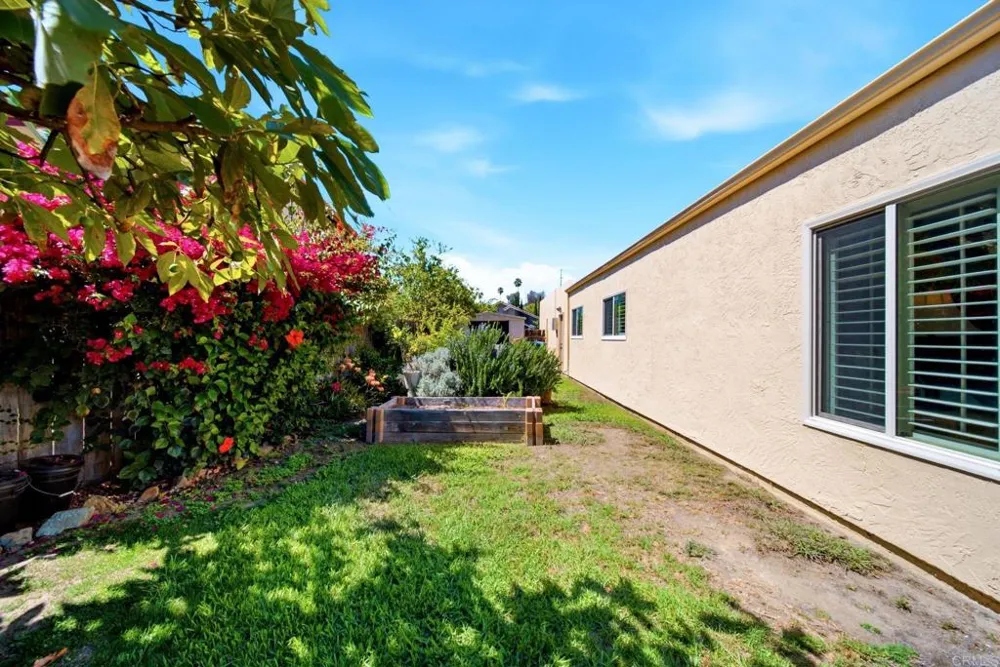 1663 Linda Sue Lane Encinitas, CA 92024