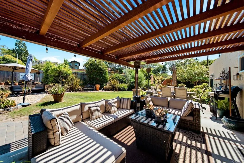 1663 Linda Sue Lane Encinitas, CA 92024