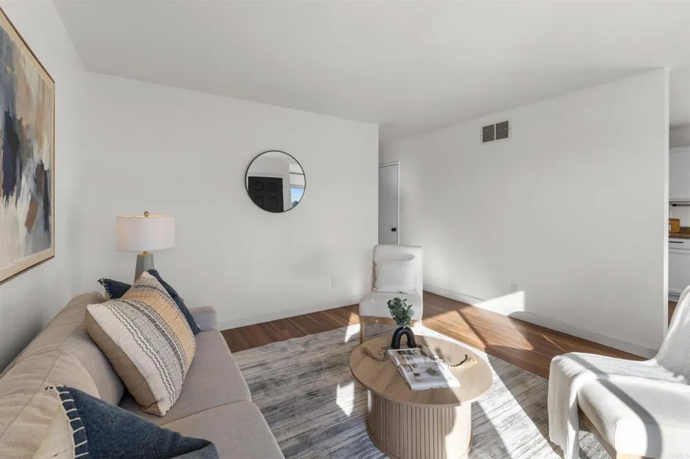 1217 Mariposa Court Vista, CA 92084