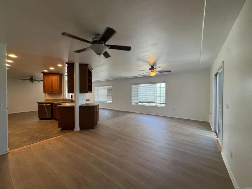 9112 Pinzolo Lakeside, CA 92040