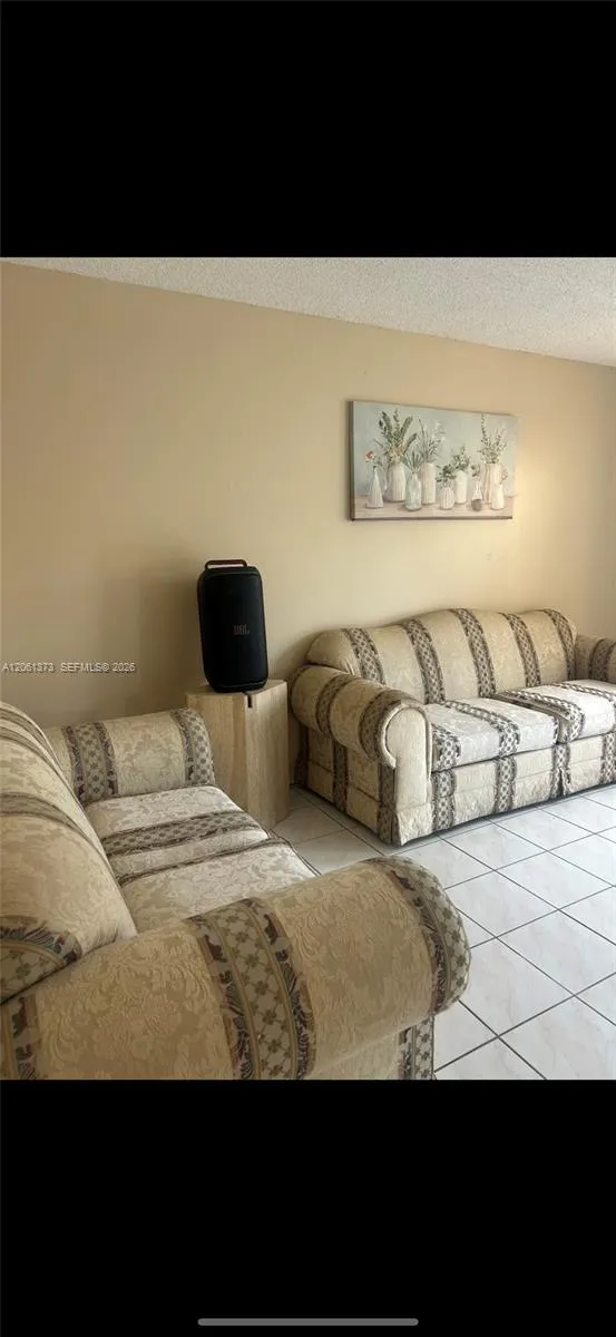 9340 W Flagler St #104B Miami, FL 33174