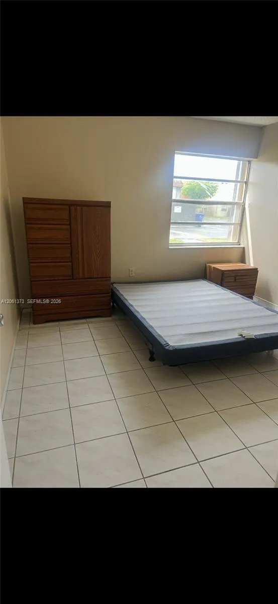 9340 W Flagler St #104B Miami, FL 33174