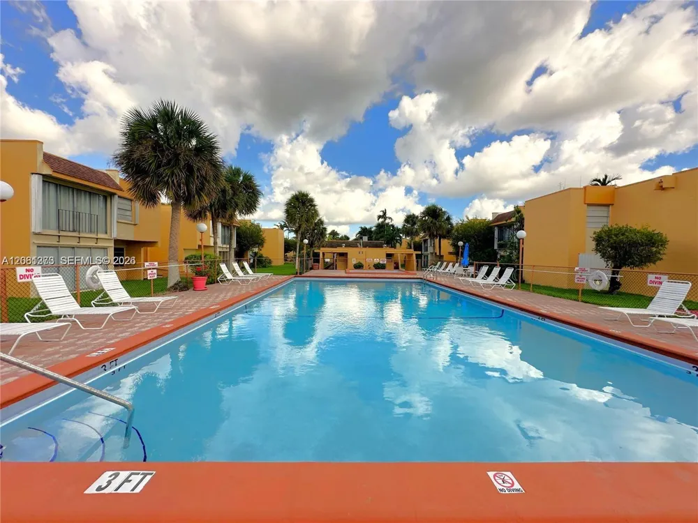 9340 W Flagler St #104B Miami, FL 33174