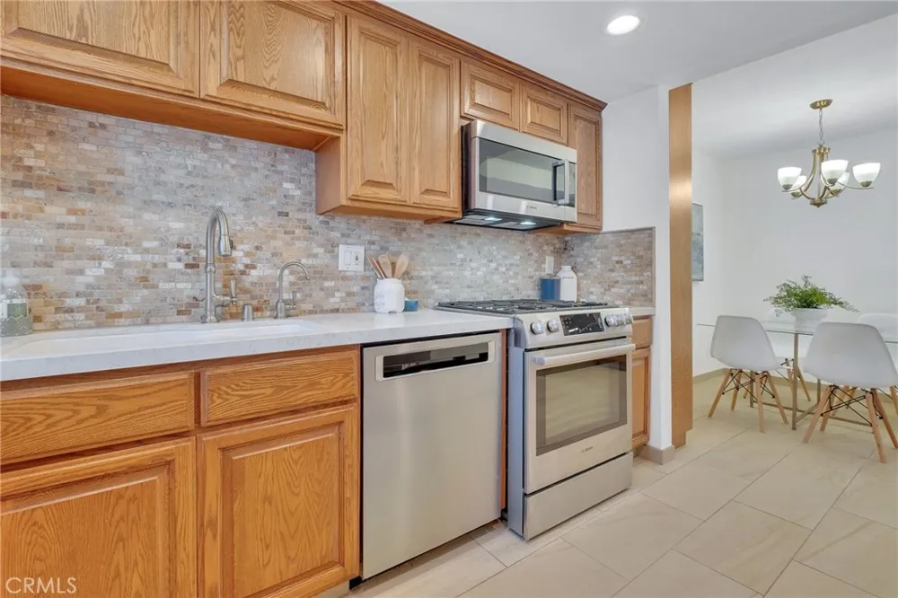 28207 Ridgepoint Court Rancho Palos Verdes, CA 90275