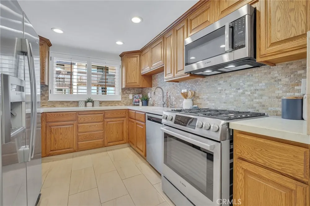 28207 Ridgepoint Court Rancho Palos Verdes, CA 90275