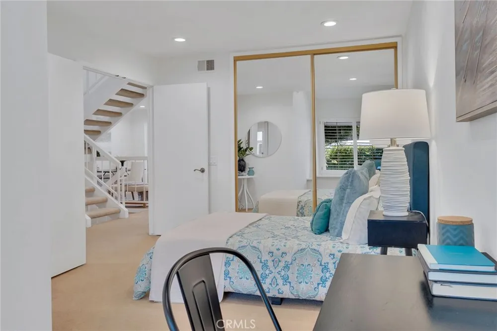 28207 Ridgepoint Court Rancho Palos Verdes, CA 90275