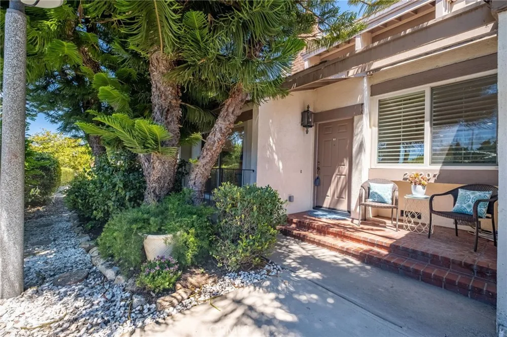 28207 Ridgepoint Court Rancho Palos Verdes, CA 90275
