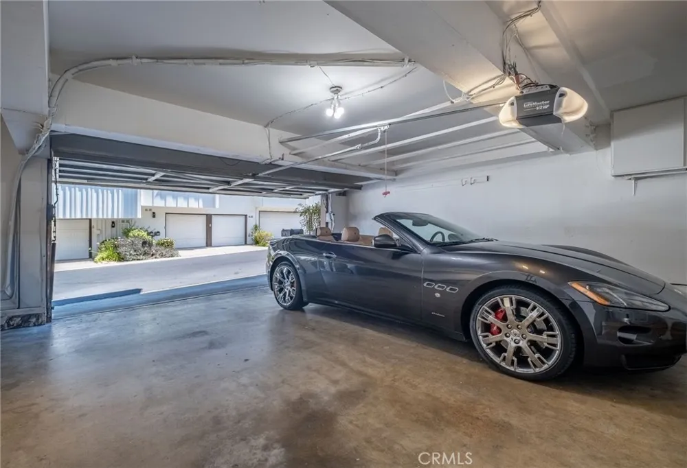 28207 Ridgepoint Court Rancho Palos Verdes, CA 90275