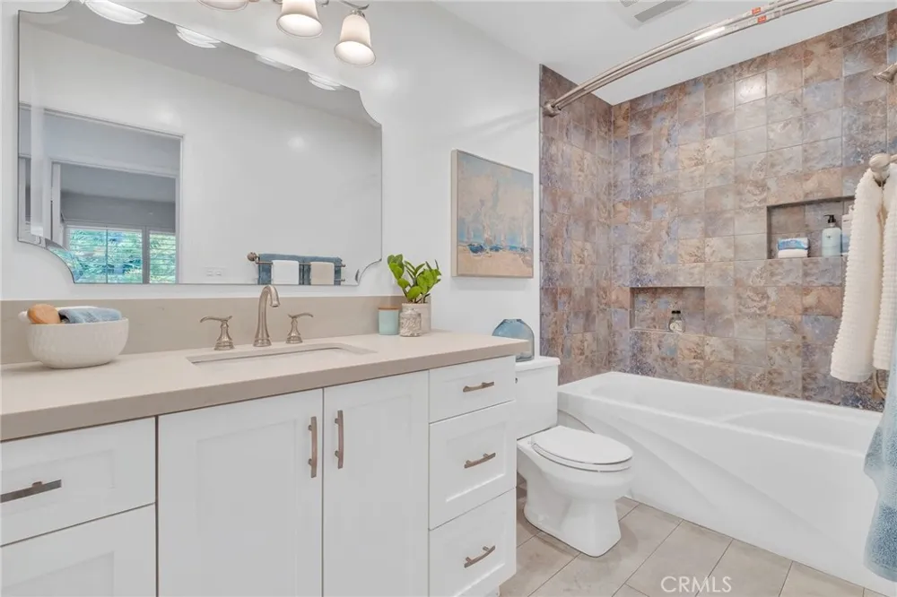 28207 Ridgepoint Court Rancho Palos Verdes, CA 90275