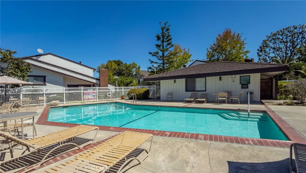 28207 Ridgepoint Court Rancho Palos Verdes, CA 90275