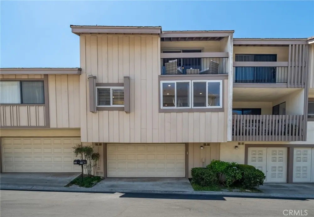 28207 Ridgepoint Court Rancho Palos Verdes, CA 90275