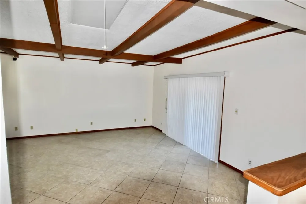 17238 Carfax Ave Bellflower, CA 90706