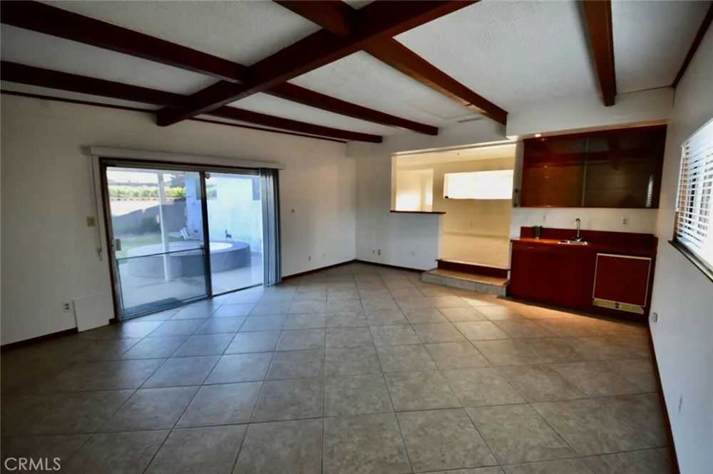 17238 Carfax Ave Bellflower, CA 90706