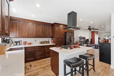 1710 Grant Ave #6