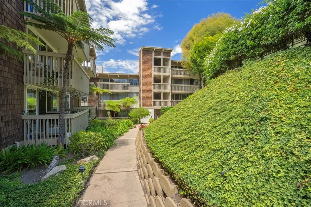 6542 Ocean Crest #D207 Rancho Palos Verdes, CA 90275