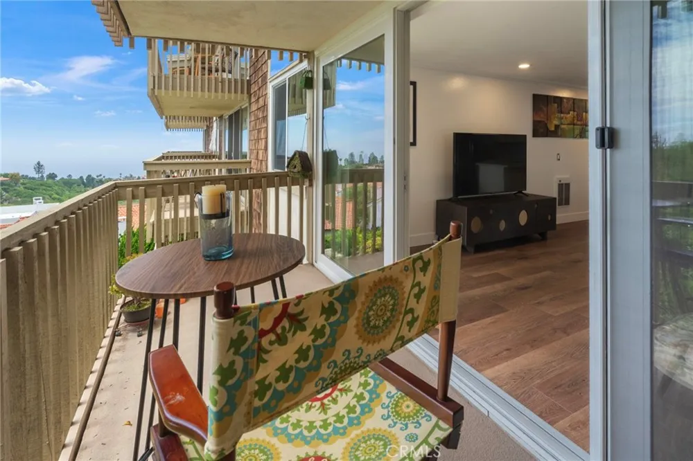 6542 Ocean Crest #D207 Rancho Palos Verdes, CA 90275
