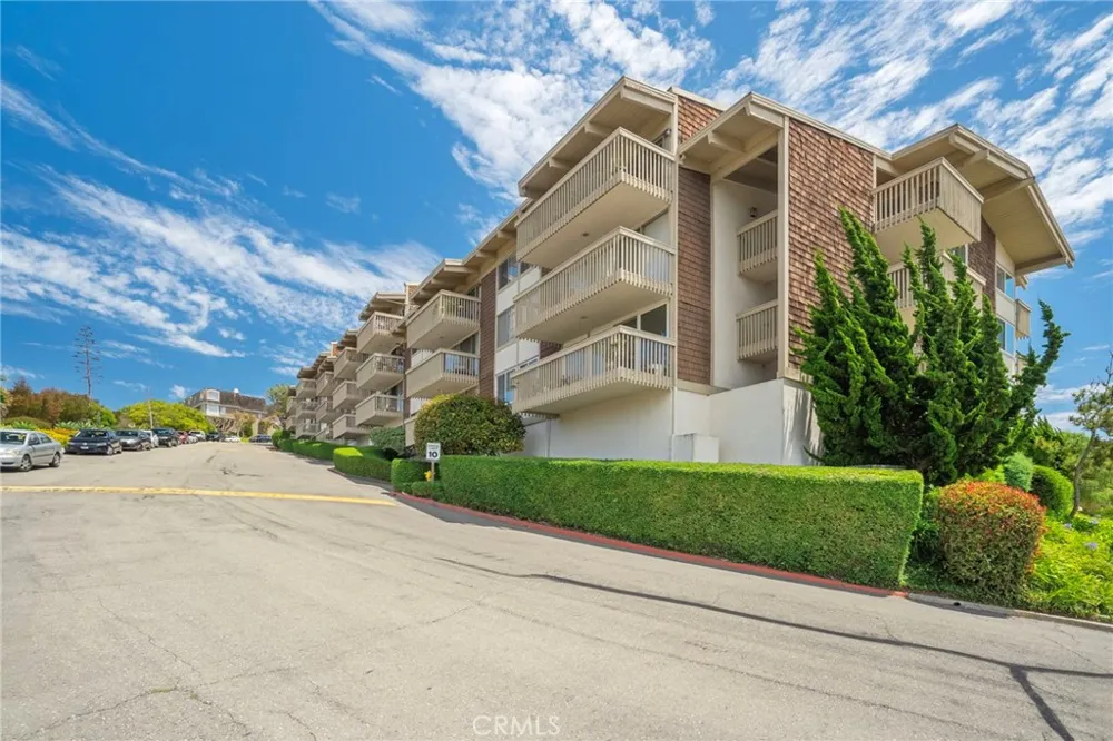 6542 Ocean Crest #D207 Rancho Palos Verdes, CA 90275